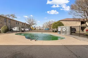 1421 S 12th St, Waco, TX 76706 - Photo 14