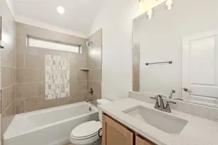 2808 Parkwood Cir, Denton, TX 76226 - Photo 10