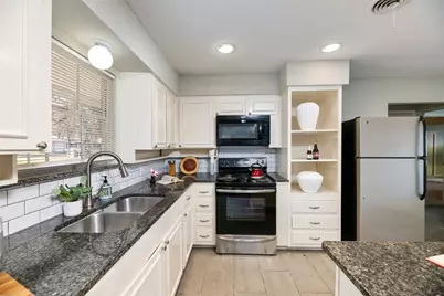 4421 Ida Way, Fort Worth, TX 76119 - Photo 8