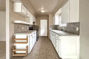 1112 Autumn Oak Dr, Denton, TX 76209 - Photo 10