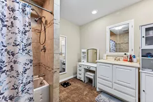 1015 Western Hills Dr, Sherman, TX 75092 - Photo 30