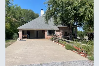 1323 E College Street, Princeton, TX 75407 - Photo 24