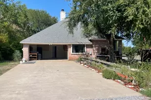 1323 E College St, Princeton, TX 75407 - Photo 24