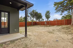 6137 Kemrock Dr, Dallas, TX 75241 - Photo 18