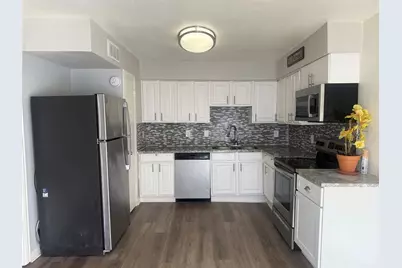 4401 Tophill Lane, Irving, TX 75038 - Photo 2