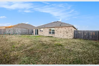 246 Willow Creek Lane, Terrell, TX 75160 - Photo 24
