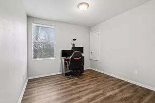 210 Creek Cove Dr, Dallas, TX 75217 - Photo 22