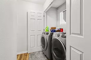 210 Creek Cove Dr, Dallas, TX 75217 - Photo 24