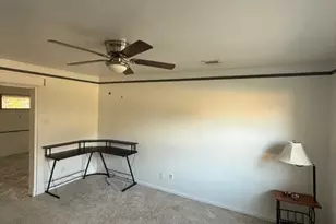 2101 Bettibart St, Fort Worth, TX 76134 - Photo 8