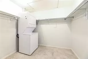 10432 High Hollows Dr, Dallas, TX 75230 - Photo 16