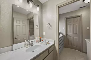 1800 Hollow Falls Ct, Frisco, TX 75036 - Photo 28