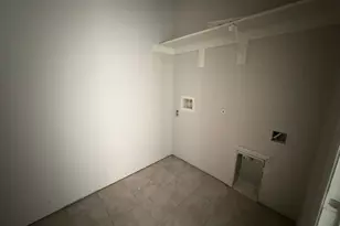 1237 Sabine River Ln, Springtown, TX 76082 - Photo 4