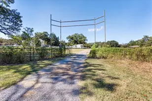 21 Chaparral Estates Dr, Denison, TX 75021 - Photo 32