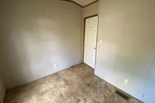 1233 Suncrest Cir, Jasper, TX 75951 - Photo 14