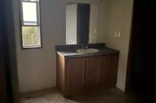 1233 Suncrest Cir, Jasper, TX 75951 - Photo 8