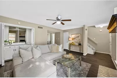 2401 Long Ridge Lane, Arlington, TX 76014 - Photo 4