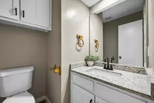 2401 Long Ridge Ln, Arlington, TX 76014 - Photo 8