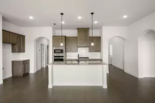 373 Paddle Boat Dr, Granbury, TX 76049 - Photo 4