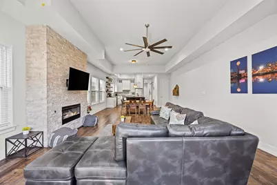 2011 N Prairie Avenue #2011, Dallas, TX 75204 - Photo 18