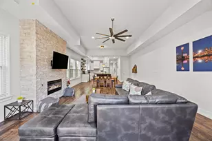 2011 N Prairie Ave, Dallas, TX 75204 - Photo 18