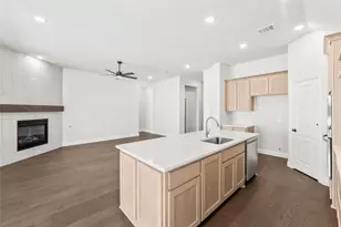 3920 Clingsman Wy, McKinney, TX 75071 - Photo 16