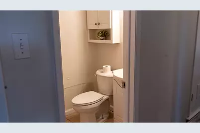 2403 Briarwood Lane, Carrollton, TX 75006 - Photo 18