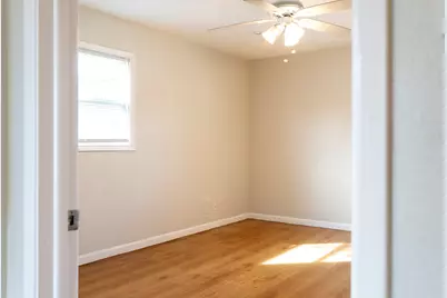 2403 Briarwood Lane, Carrollton, TX 75006 - Photo 14