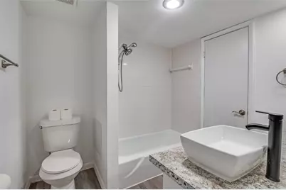 1905 Huntington Drive, Grand Prairie, TX 75051 - Photo 14