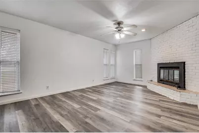 1905 Huntington Drive, Grand Prairie, TX 75051 - Photo 10