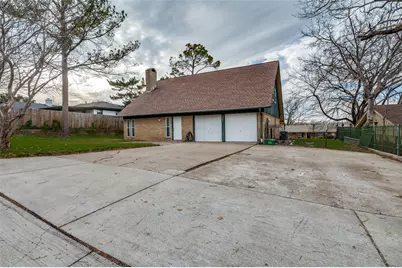 1905 Huntington Drive, Grand Prairie, TX 75051 - Photo 30