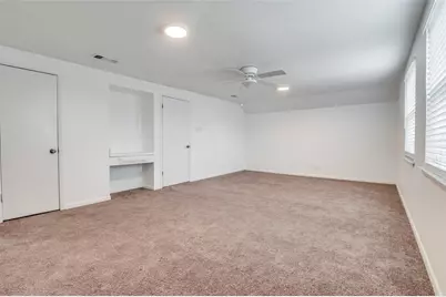 1905 Huntington Drive, Grand Prairie, TX 75051 - Photo 16