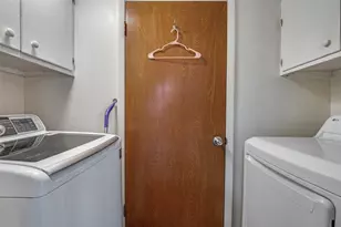 1905 Huntington Dr, Grand Prairie, TX 75051 - Photo 22