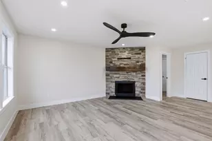 640 Fossil Wood Dr, Saginaw, TX 76179 - Photo 6