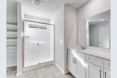 528 Bronze Circle W, Springtown, TX 76082 - Photo 6