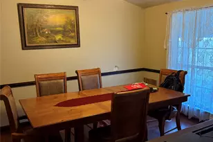 806 Pinehill Ln, Grand Prairie, TX 75052 - Photo 4