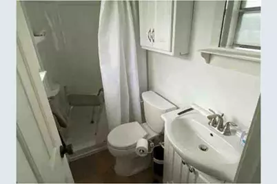 3617 Pleasant Run, Irving, TX 75062 - Photo 4