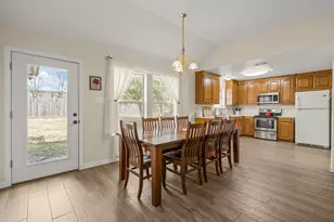 400 Madison Pl, Ponder, TX 76259 - Photo 14