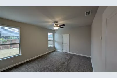 716 Shepperton Way, Justin, TX 76247 - Photo 10