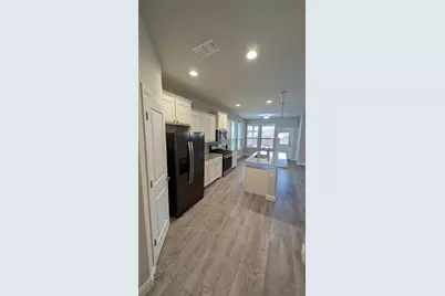 716 Shepperton Way, Justin, TX 76247 - Photo 8