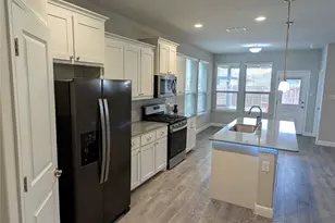 716 Shepperton Wy, Justin, TX 76247 - Photo 8