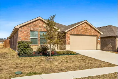 424 Amory Street, Azle, TX 76020 - Photo 2