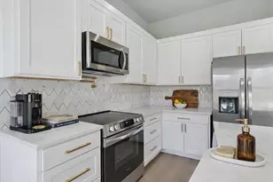 113 Church St, Waxahachie, TX 75165 - Photo 2