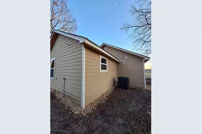 240 Marshall W, Cooper, TX 75432 - Photo 4