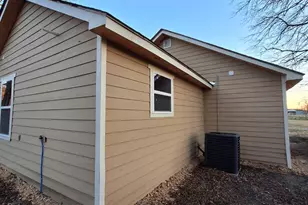 240 Marshall W, Cooper, TX 75432 - Photo 4