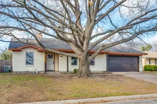 2920 Choctaw Trail, Fort Worth, TX 76116 - Photo 2