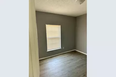 514 Peters Street, Waxahachie, TX 75165 - Photo 12