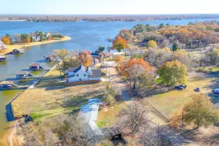 128 Meandering Way, Mabank, TX 75156 - Photo 8