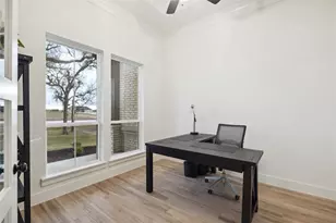 252 Oak Mdw Ln, Weatherford, TX 76085 - Photo 4