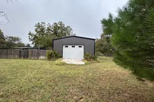 213 Southwest Dr, Clyde, TX 79510 - Photo 32