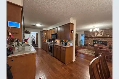 213 Southwest Drive, Clyde, TX 79510 - Photo 6